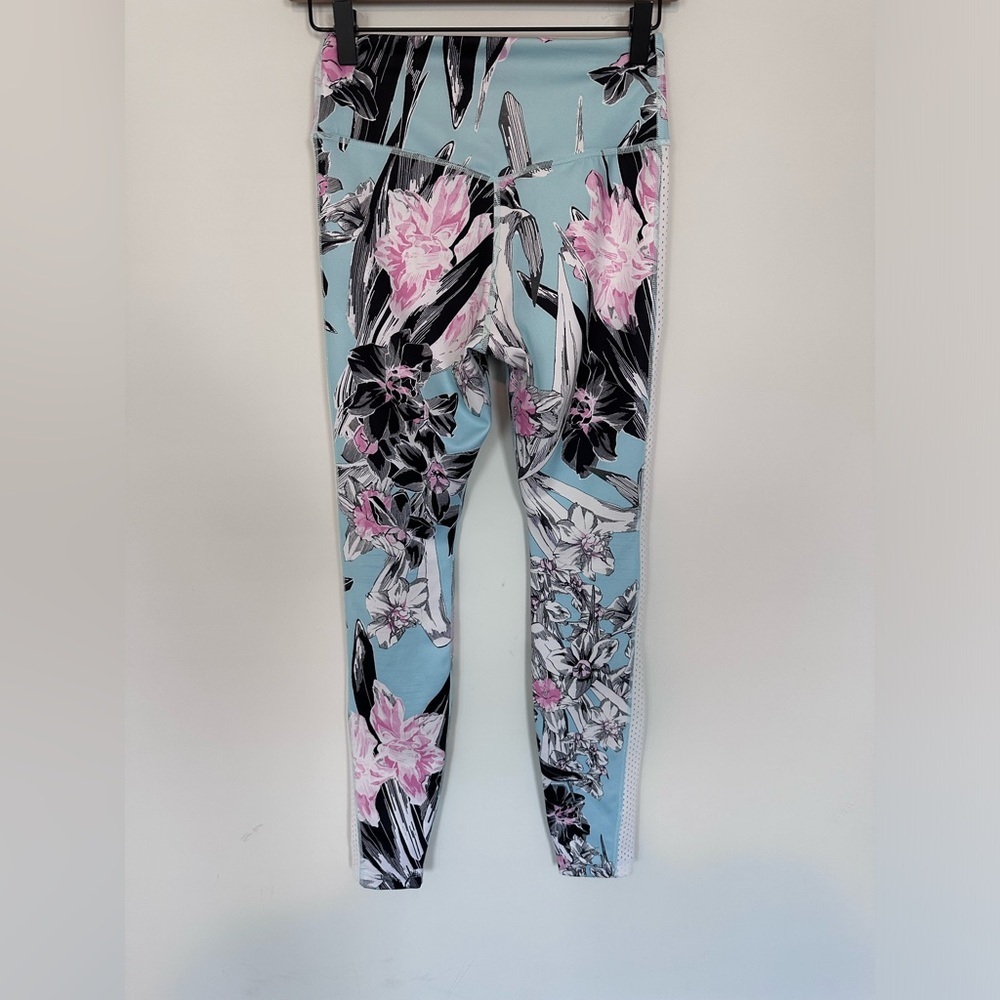 Nike One Women's Floral Training Tights - Picture 5 of 7